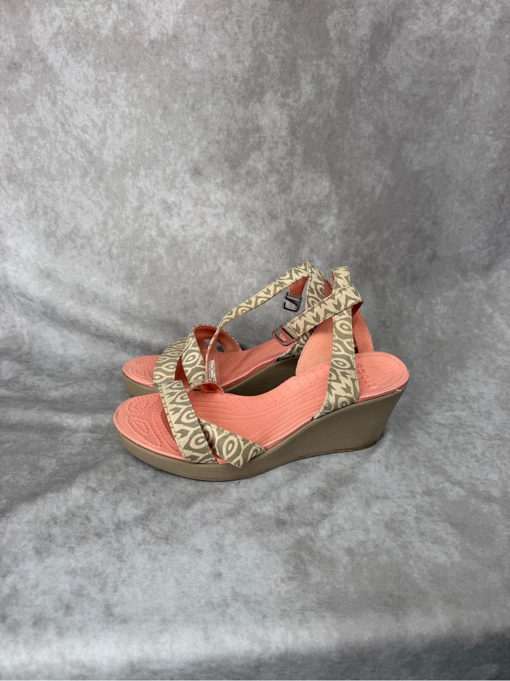 CROCS Coral Wedge Sandals with Patterned Beige Straps